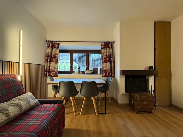 Imagen sin descripción, 1 de 31, botón