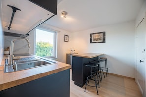 Unclassified image, 4 of 7, button - Vrbo Property (Genappe)