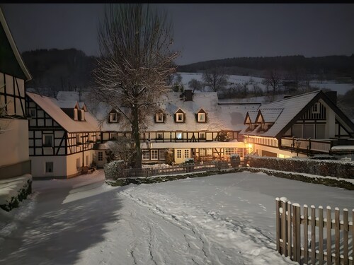 Ferienwohnung Dorfblick mit großem Balkon und einem wunderschönen Ausblick