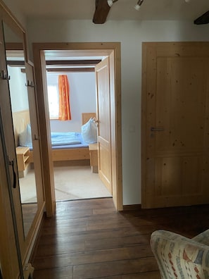 Nicht klassifiziertes Bild, 2 von 48, Schaltfläche