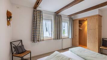 2 Schlafzimmer, Bügeleisen/Bügelbrett, WLAN, Bettwäsche