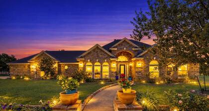 Private 5-Acre Retreat w/ Game Room | Family Friendly | ~30 Min to AT&T Stadium World Cup