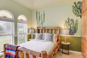 Iron/ironing board, WiFi - New! Rancho Rosa Amarilla-Spacious 5-Acre Country Retreat with 4 Beds, 3 Baths & Room to Roam! (Crowley)