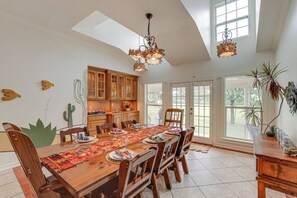 Dining - New! Rancho Rosa Amarilla-Spacious 5-Acre Country Retreat with 4 Beds, 3 Baths & Room to Roam! (Crowley)