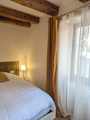 1 chambre, Wi-Fi, draps fournis