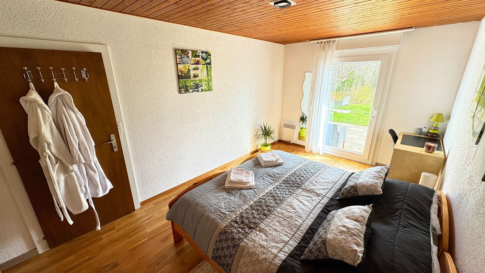 1 chambre, bureau, Wi-Fi gratuit, draps fournis