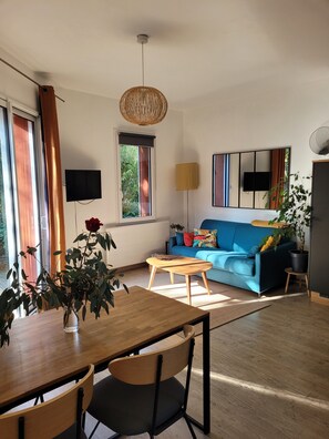 Luokittelematon kuva, 2 kautta 10, painike