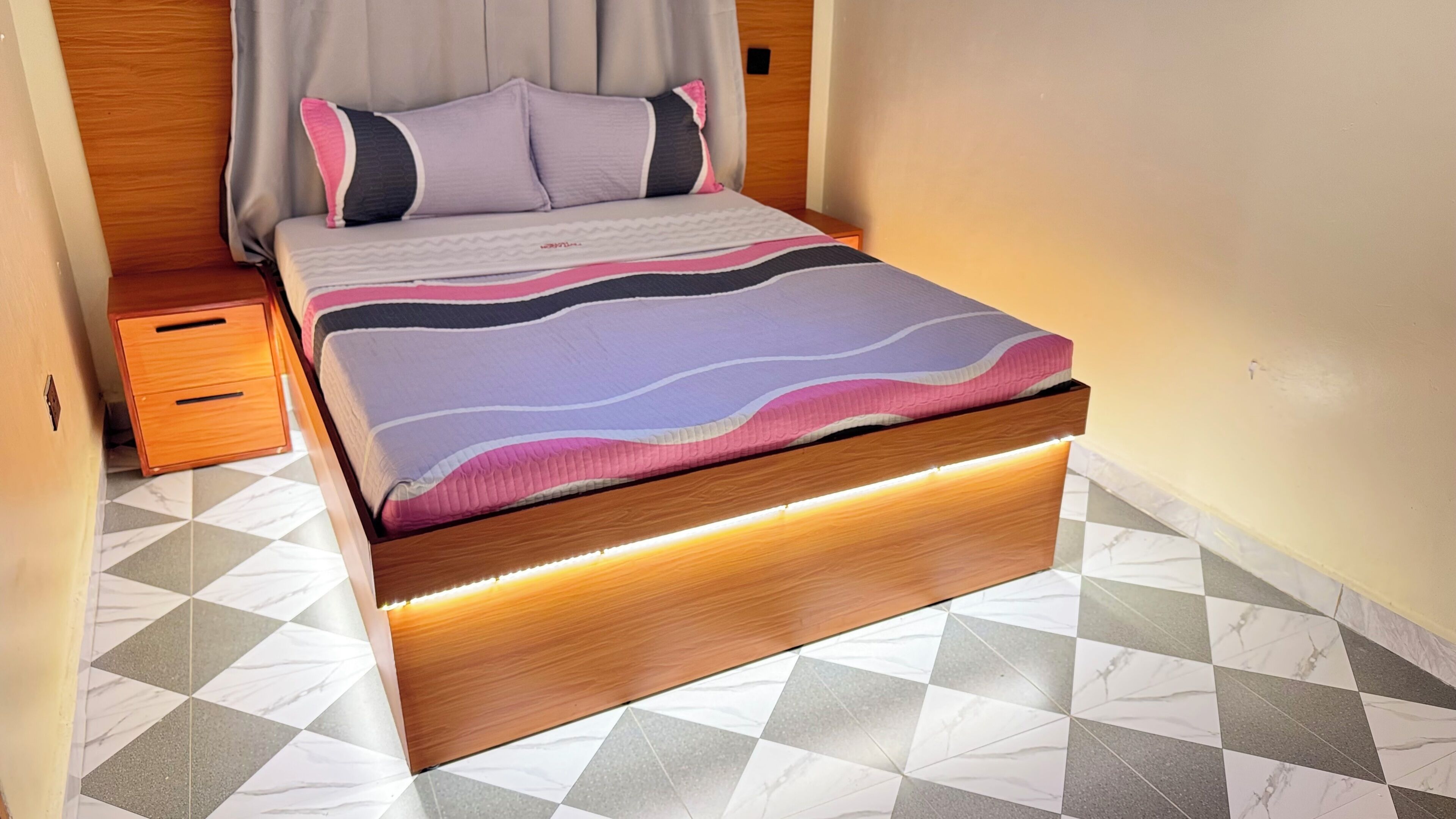 Standard Single Room, City View | Free WiFi