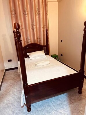 Unclassified image, 2 of 15, button - Pentagon Hotel (Fort Portal)