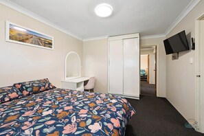 3 Schlafzimmer, kostenloses WLAN, Bettwäsche