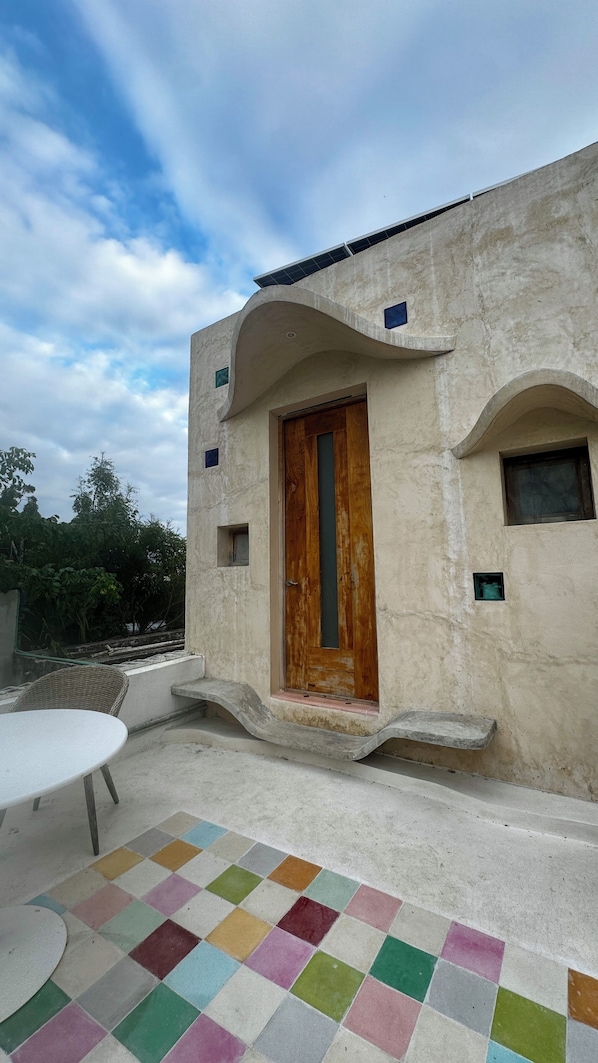 Unclassified image, 1 of 15, button - Vrbo Property (Centro)