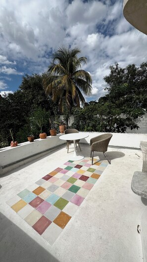 صورة غير مصنفة، 3 من 15، زرّ