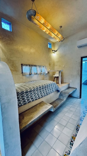 Unclassified image, 2 of 15, button - Vrbo Property (Centro)