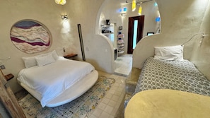 Unclassified image, 5 of 15, button - Vrbo Property (Centro)