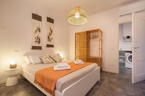 Unclassified image, 3 of 13, button - Il Faro – Design and Relaxation on Lake Garda (Torri del Benaco)