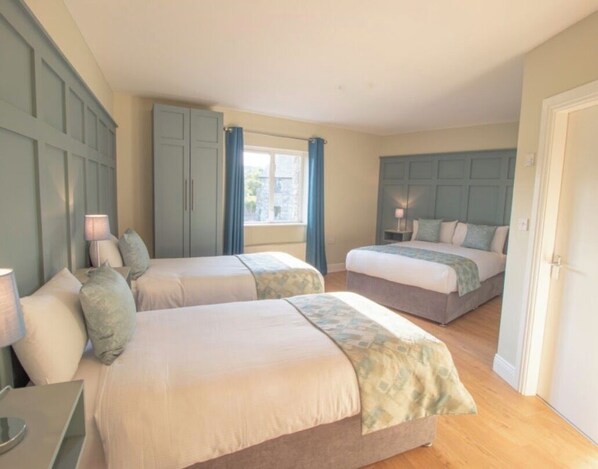 Nicht klassifiziertes Bild, 1 von 12, Schaltfläche