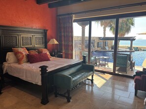 4 bedrooms, iron/ironing board, Internet, bed sheets - Elegant Novaispania 4BR house views Pacific next to Quivira Golf Cabo San Lucas (Cabo San Lucas)