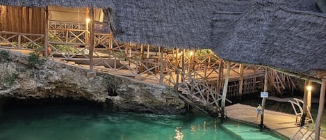 Alberca al aire libre