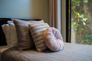 2 dormitorios, tabla de planchar con plancha, wifi gratis y ropa de cama