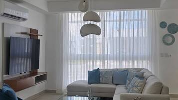 Vila, 3 quartos, piscina particular | Sala de estar