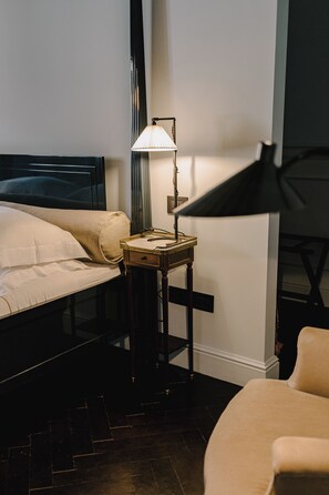 Imagen sin descripción, 4 de 30, botón