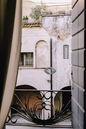 Executive Suite | Interior