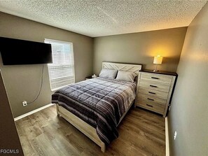 Nicht klassifiziertes Bild, 4 von 6, Schaltfläche