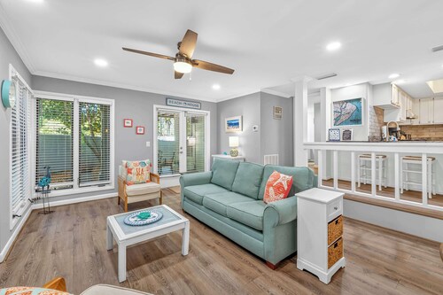 Lagoon and Links Escape