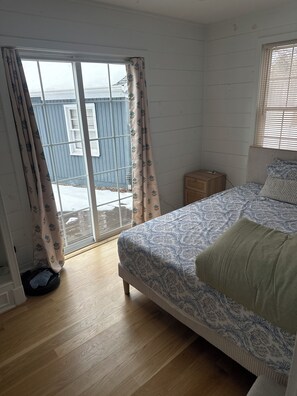 1 bedroom, iron/ironing board, Internet