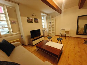 Apartment, City View - Traditional Maltese 1BR Home - Valletta (Valletta)