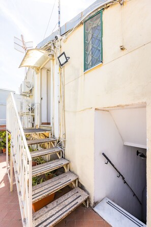 Exterior - Alessio's House by NapoliApartments (Naples)