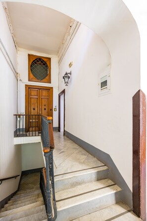 Interior - Alessio's House by NapoliApartments (Naples)