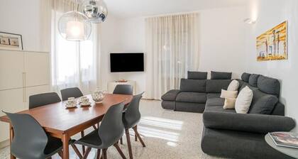 Central Cernobbio - Modern Apartment