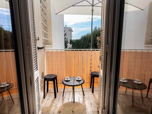 Outdoor dining - Duplex with Balcony in Cannes (Cannes)