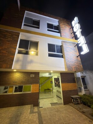 Photo non classée, 3 sur 6, bouton