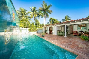Pool - Monthly rental-1 level, 4-bed, 3 bath, quiet home, private sunny pool, parking (Key West)