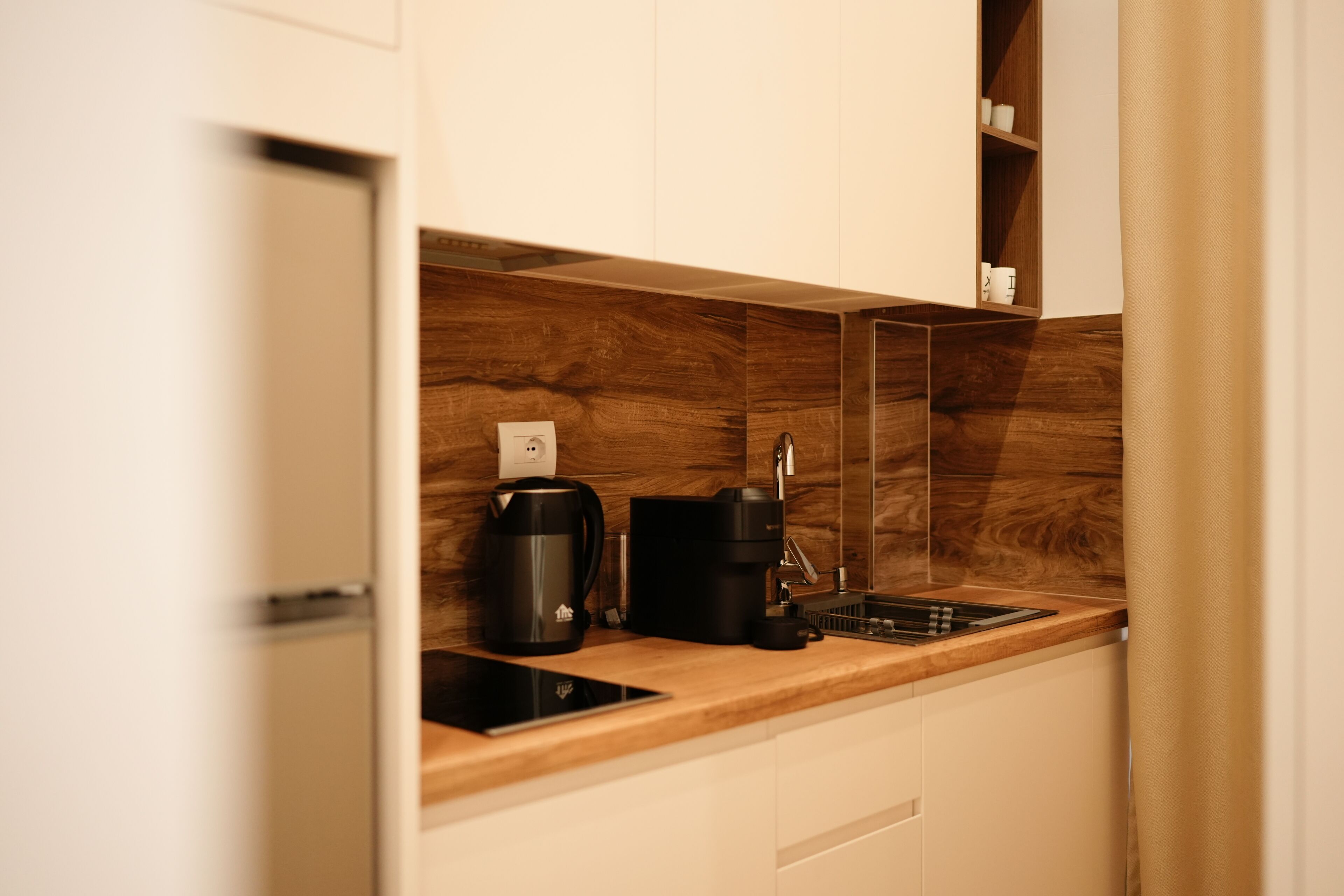 Monolocale comfort, vista città