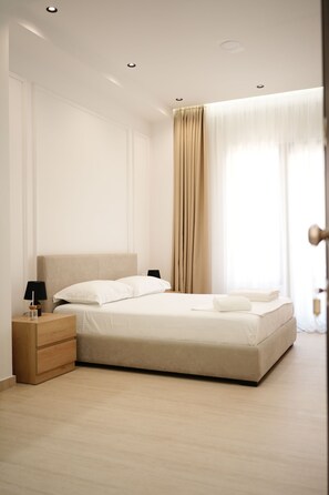 Immagine non classificata, 2 di 9, pulsante