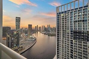 Luxury Studio, Balcony, Canal View | Balcony view - Vogue | Damac Maison Prive Downtown Near Dubai Mall | Burj Khalifa (Dubai)