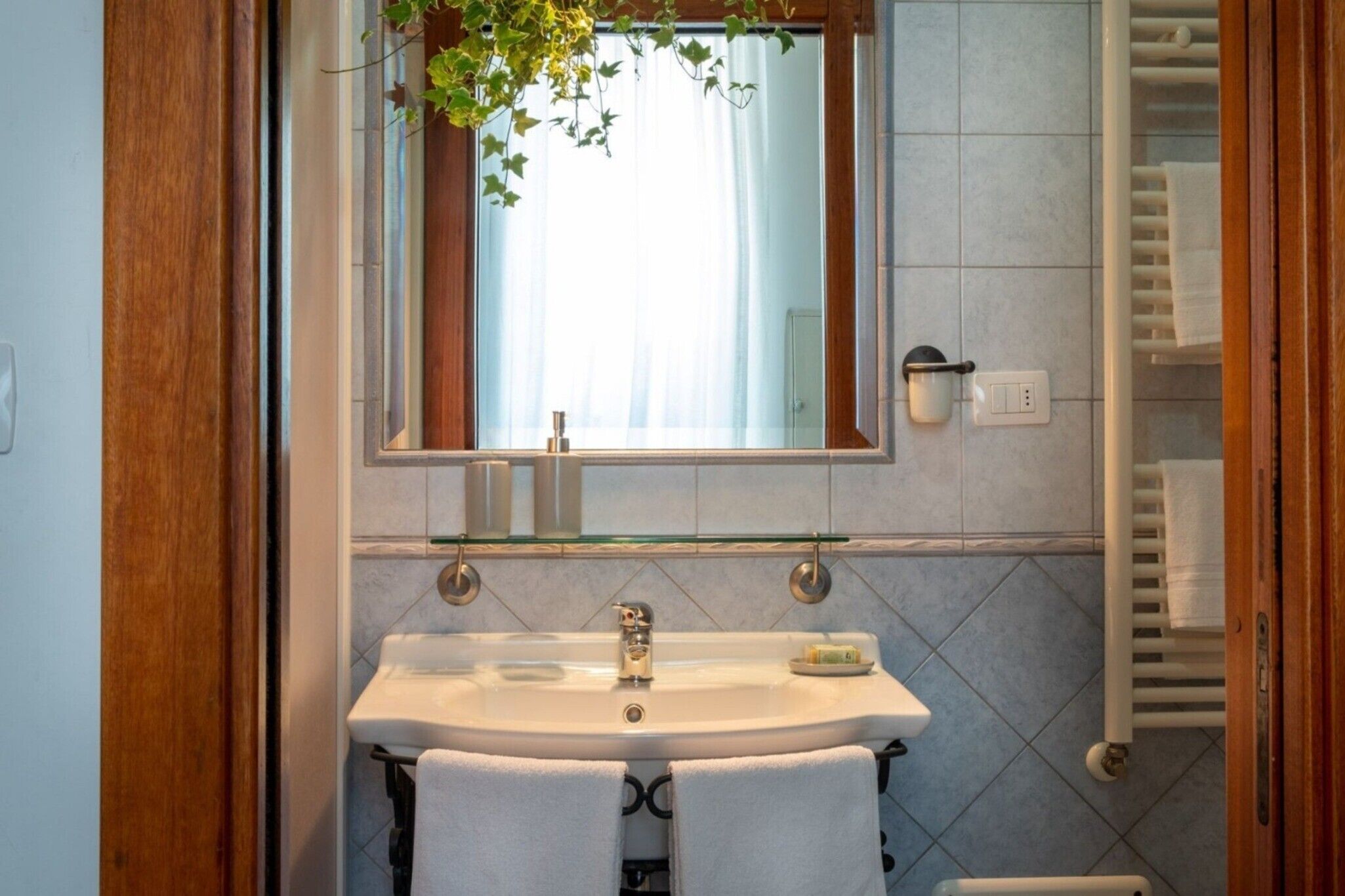 淋浴設備、風筒、提供毛巾