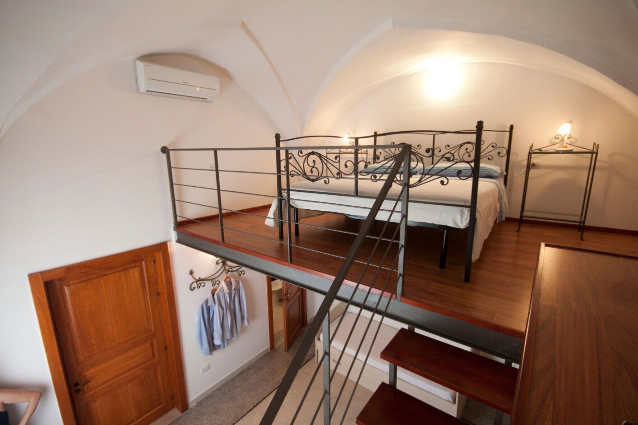 Bügeleisen/Bügelbrett, WLAN, Bettwäsche