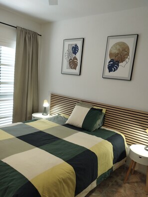 4 bedrooms, iron/ironing board, WiFi, bed sheets - Casa 35 barrio El Charco, Puerto del Rosario, Fuerteventura (Puerto del Rosario)