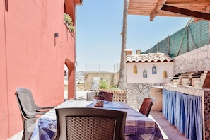 Outdoor dining - Villa Nicolai with Private Pool for up to 20 Guests (Licata)