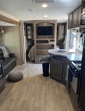 Interior - Grace's Oasis - A Glamping Experience. (Wilmington)