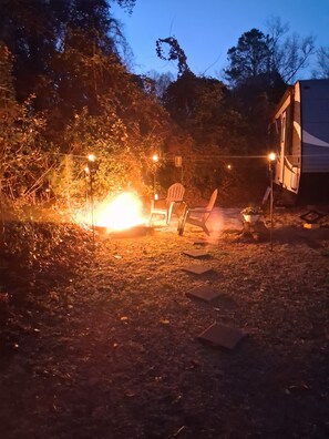 Property grounds - Grace's Oasis - A Glamping Experience. (Wilmington)