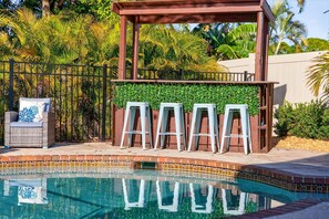 Pool - Heated Pool Retreat Near IMG & Anna Maria Island (Bradenton)