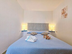 3 chambres, lit parapluie, Wi-Fi gratuit, draps fournis