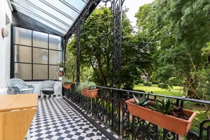 House - Beautiful 2bed Flat With Balcony in Earls Court (London)