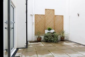 House - Modern and Large Oasis Flat in Camden With Patio (London)