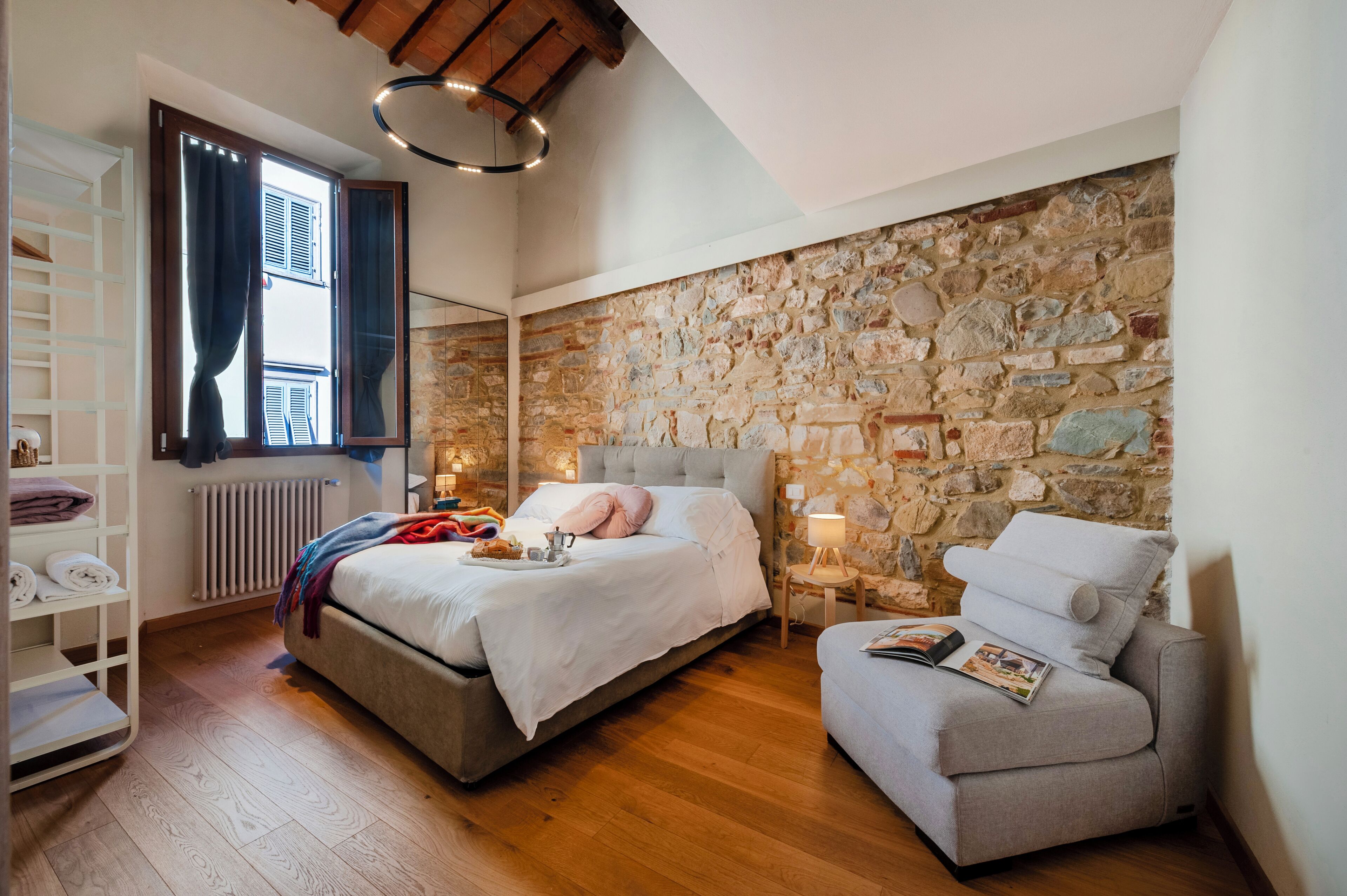 Leilighet (2 Bedrooms) | 2 soverom, skrivebord for bærbar PC, strykejern/-brett og barnesenger